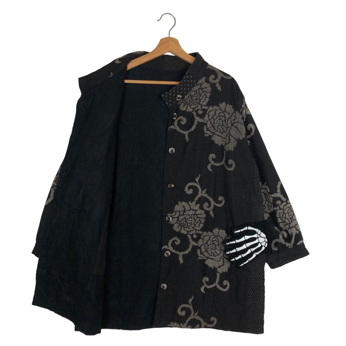 Japanese Brand VINTAGE ISSEY MIYAKE DESIGN WOOL FLORAL OVER PRINT Size US L / EU 52-54 / 3 - 8 Thumbnail