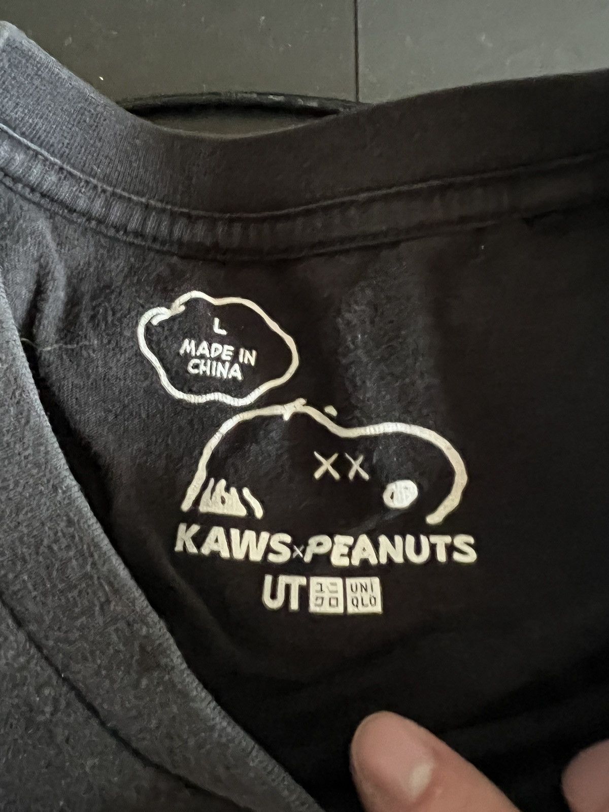Kaws × Peanuts × Uniqlo Uniqlo x Kaws x Peanuts Tee Size US L / EU 52-54 / 3 - 2 Thumbnail