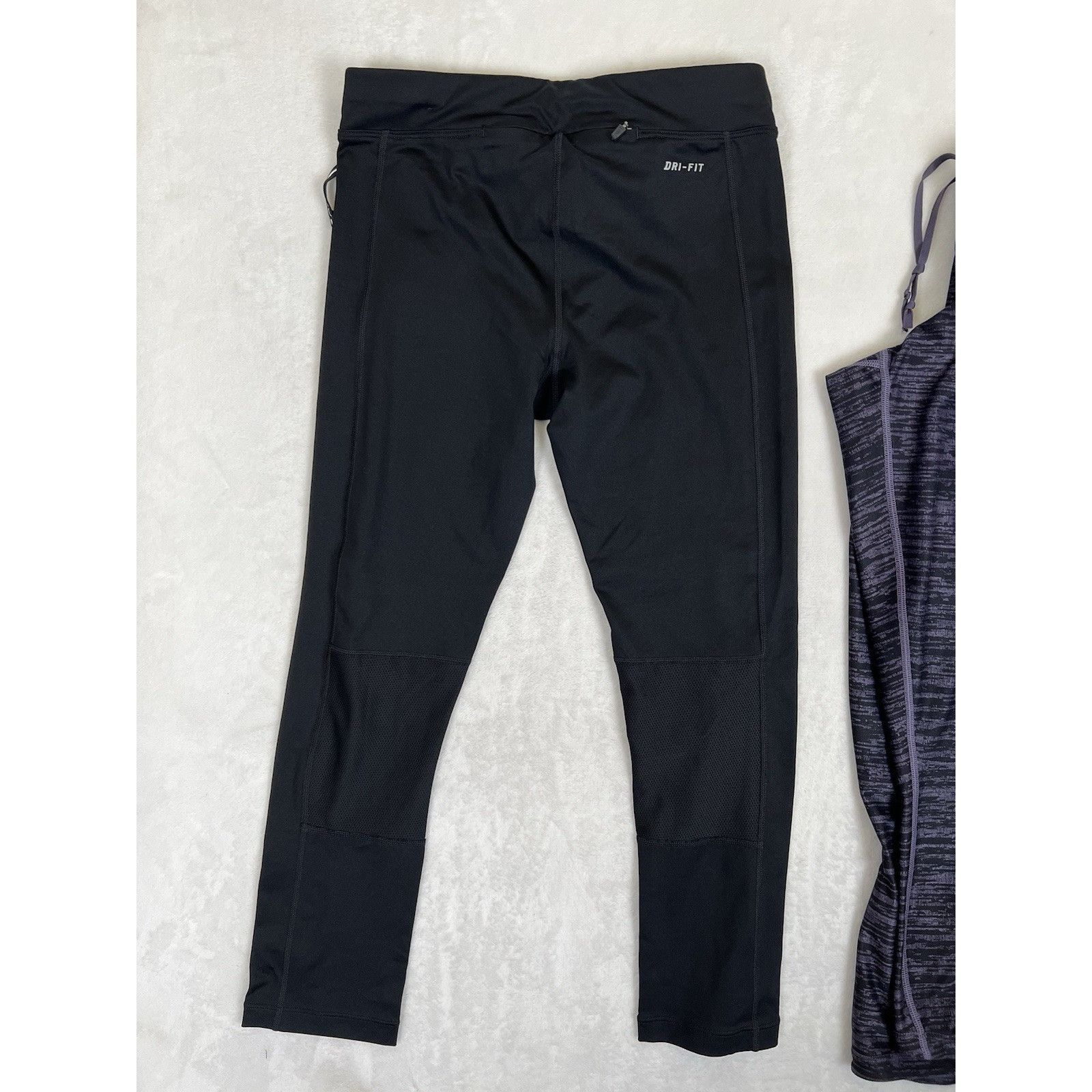 Nike Nike Dri-Fit Women's Athletic Leggings Cropped XS Lot Of 2 Size 24" / US 00 / IT 34 - 6 Thumbnail