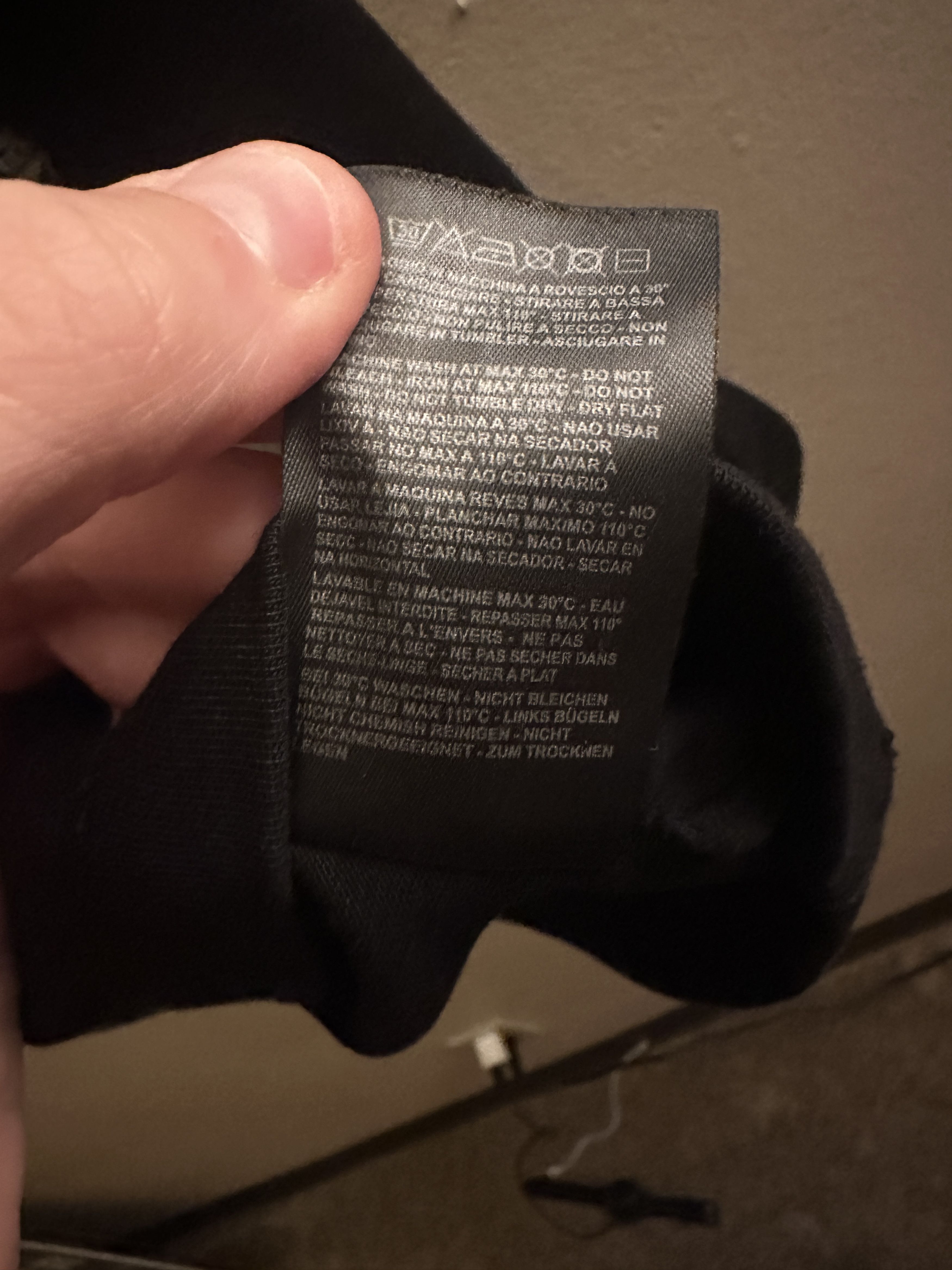 ROA ROA long sleeve Size US M / EU 48-50 / 2 - 4 Thumbnail