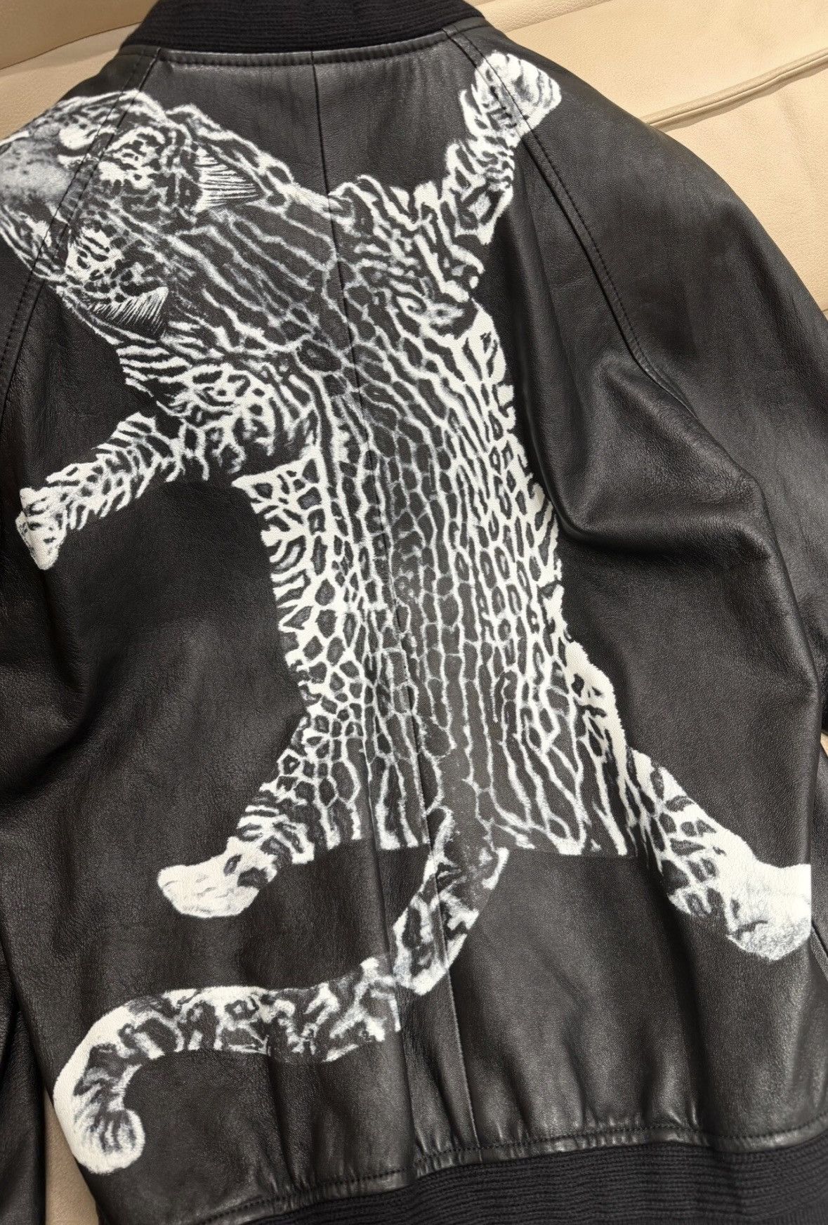 Saint Laurent Paris Saint Laurent Paris ss17 Lambsk Leopard Print Leather Jacket Size US M / EU 48-50 / 2 - 3 Thumbnail