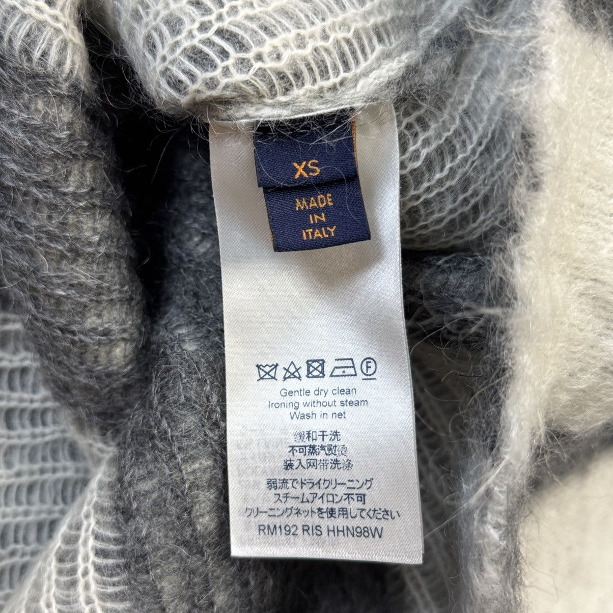 Louis Vuitton AW19 Louis Vuitton Virgil Abloh Mohair Flag Knitted Sweater Size US XS / EU 42 / 0 - 5 Thumbnail