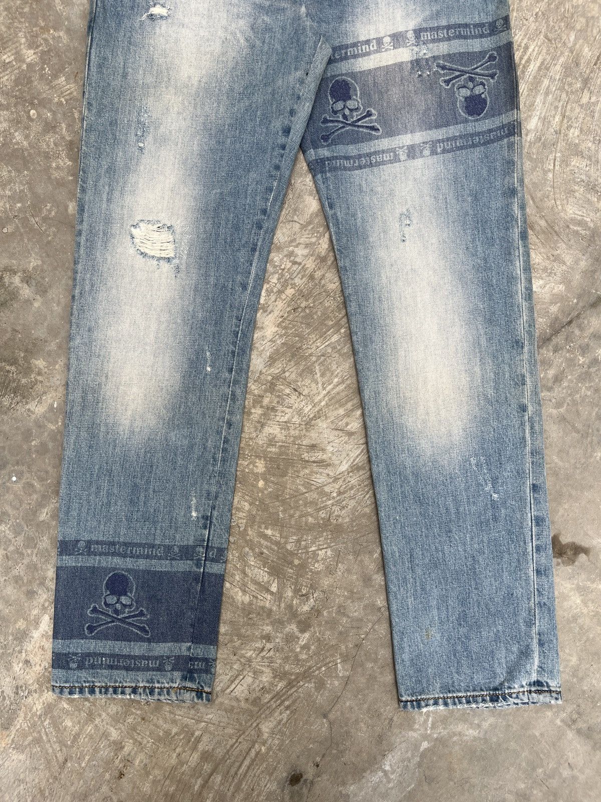 Mastermind Japan SS13 Mastermind Japan “Dreaming” Distressed Washed Jeans Size US 36 / EU 52 - 4 Thumbnail