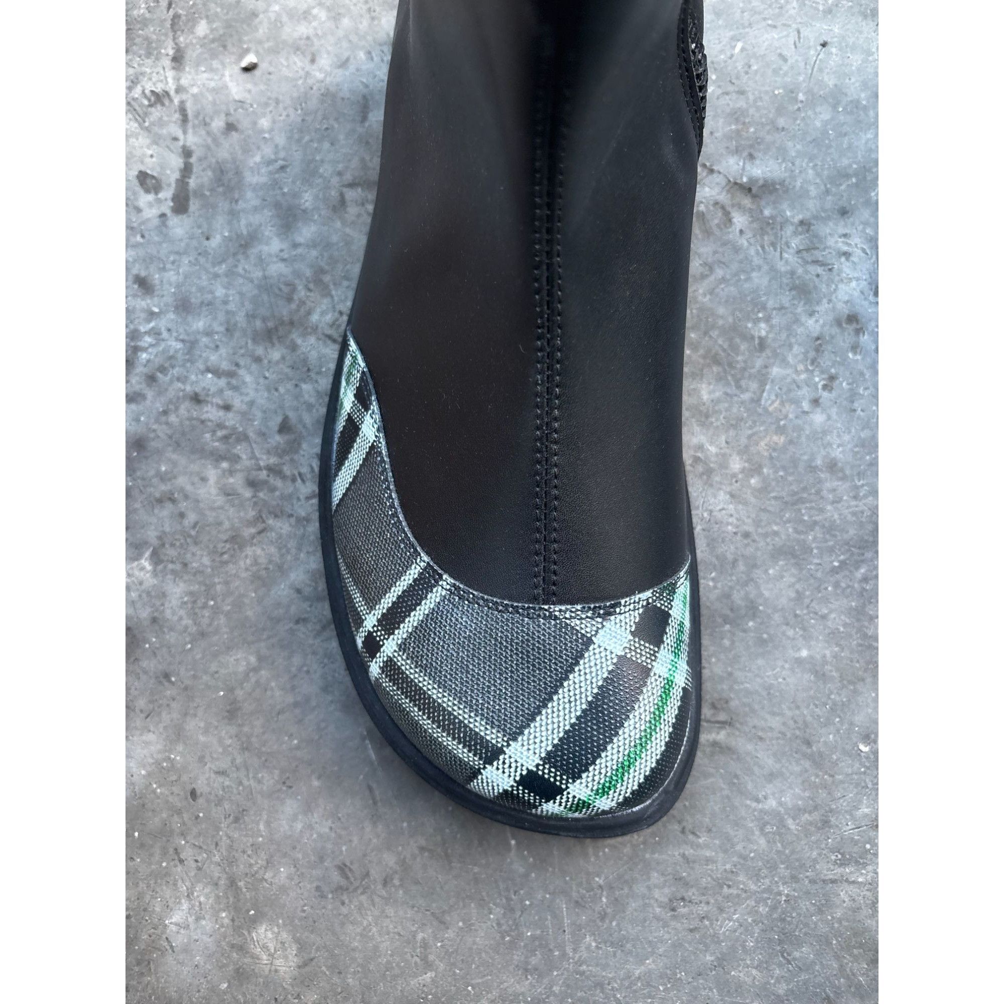 VIRON Viron Chelsea Boots Sustainable Black Plaid Size 39 Brand Un Size US 9 / IT 39 - 4 Thumbnail