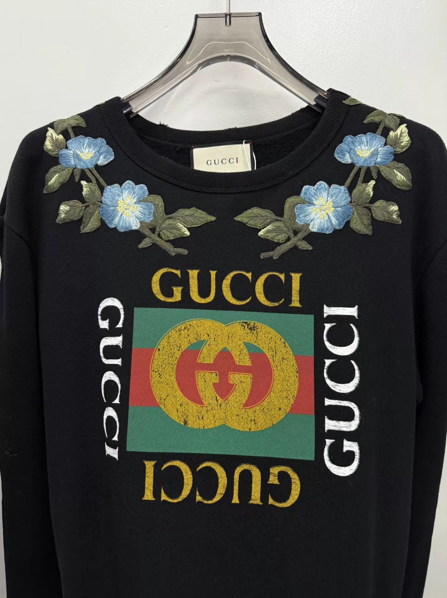 Gucci Gucci Rivets Embroidered Flower Distressed Sweatshirt Size S / US 4 / IT 40 - 3 Thumbnail