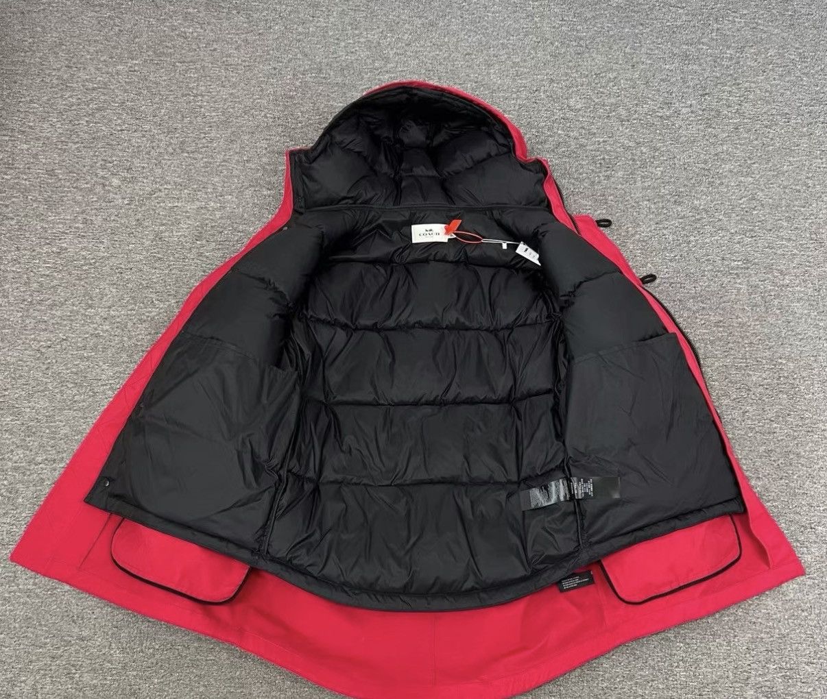 Coach COACH 3-in-1 Down Jacket J16 Size US S / EU 44-46 / 1 - 6 Thumbnail