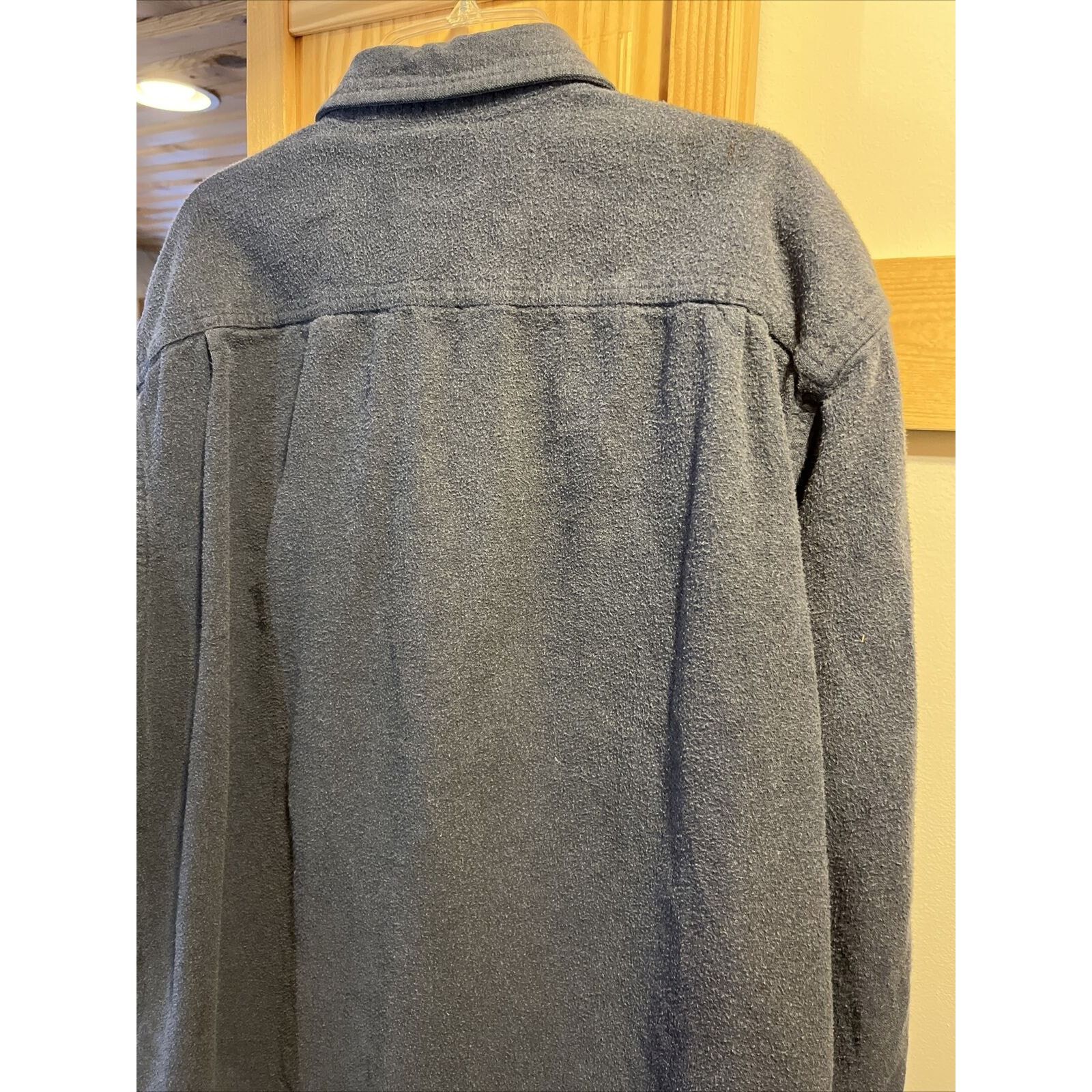 St. Johns Bay St. John’s Bay Men’s L Navy Blue Button Chamois Cotton Shirt Size US L / EU 52-54 / 3 - 15 Thumbnail