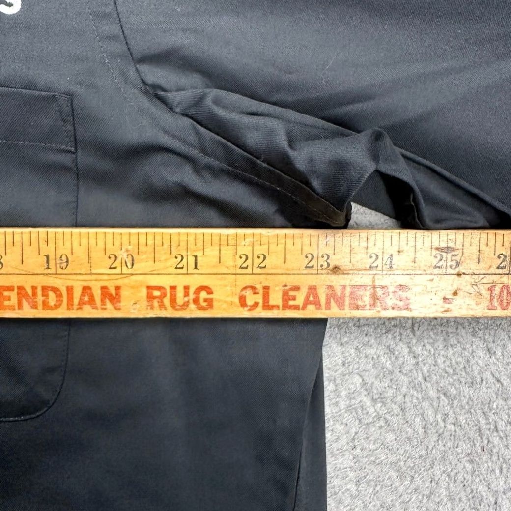 Van Heusen VINTAGE is not applicable here. Size 40R - 7 Thumbnail