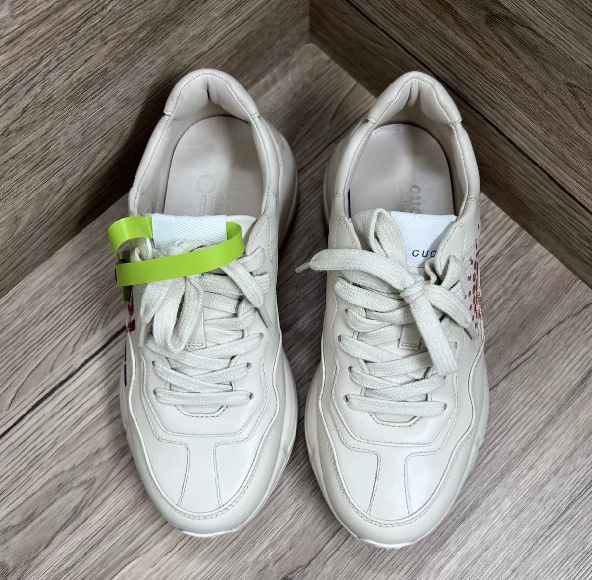 Gucci Gucci Rhyton Rainbow Heart Slogan Dad Sneakers J41 Size US 6 / IT 36 - 2 Thumbnail