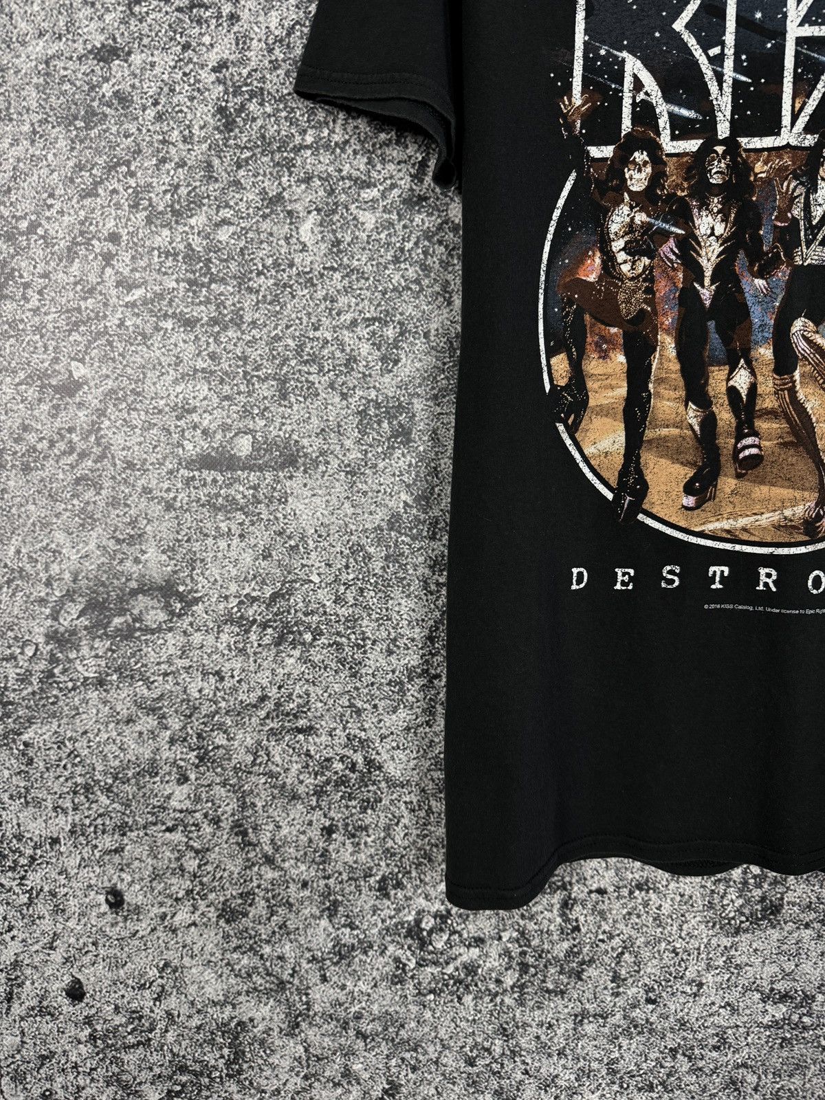 KISS Men’s Kiss Destroyer Vintage Tee Rock Band T-Shirt Size S Size US S / EU 44-46 / 1 - 4 Thumbnail
