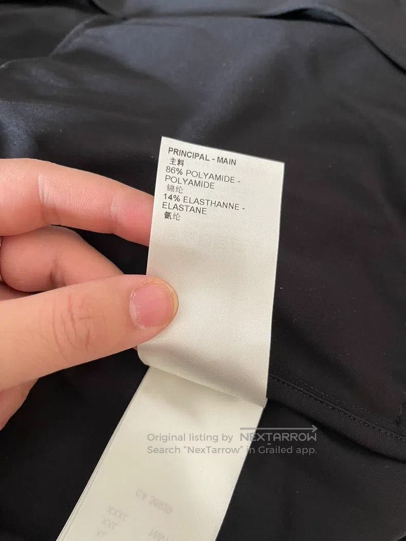 Louis Vuitton Louis Vuitton Full logo design jacket Size US L / EU 52-54 / 3 - 8 Thumbnail