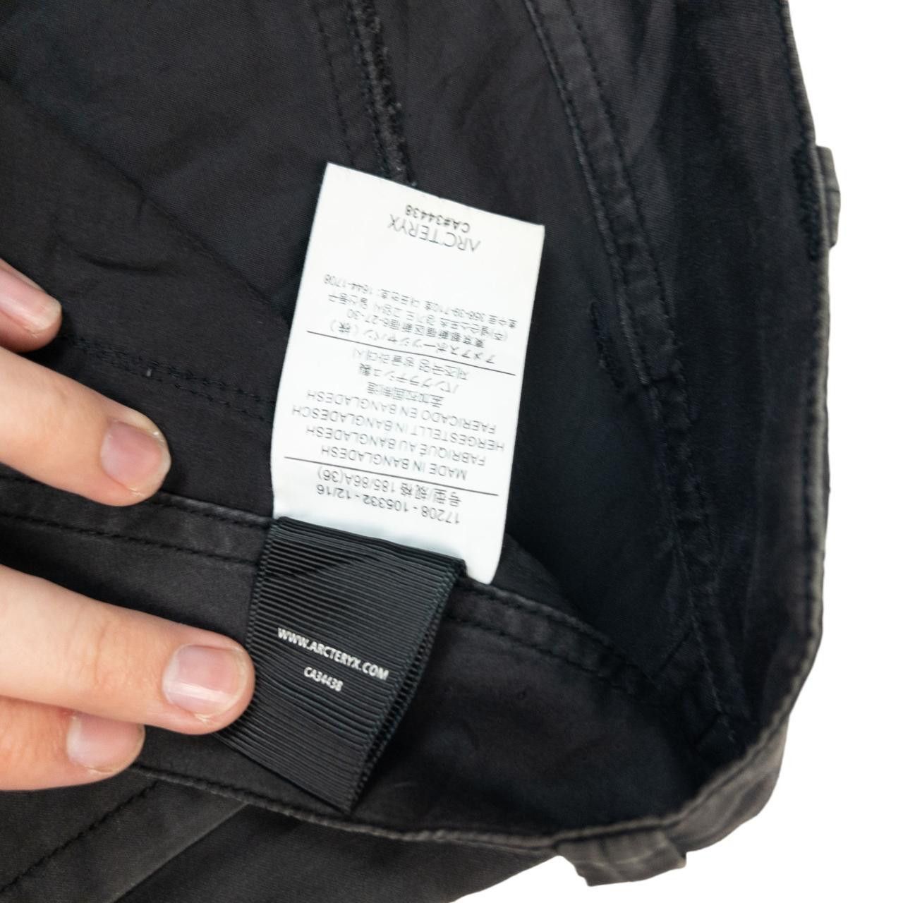 Arc'teryx Vintage Arcteryx Tapered Trousers Size W34 Size US 34 / EU 50 - 7 Thumbnail