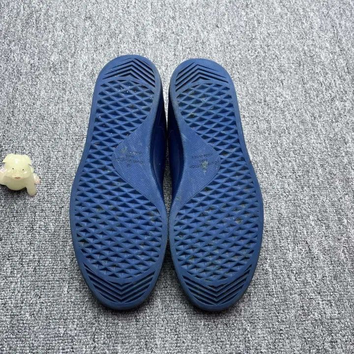 Louis Vuitton Louis Vuitton Stylish Casual Lace-Up Sneakers -2508 Size US 8.5 / EU 41-42 - 4 Thumbnail