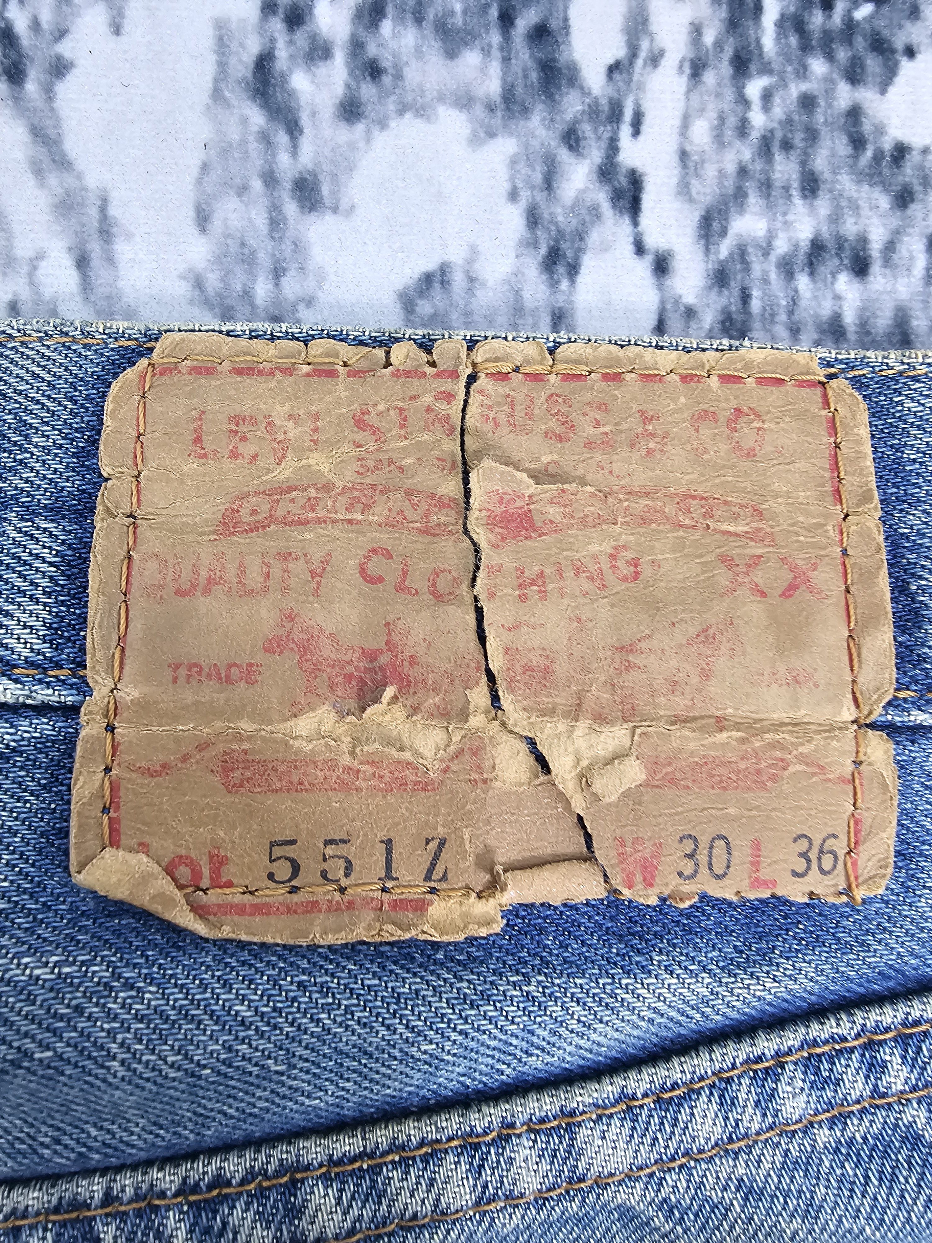 Levi's Vtg LEVIS 551 Z Ripped Selvedge Redline Big E Jeans L0452 Size US 30 / EU 46 - 20 Thumbnail