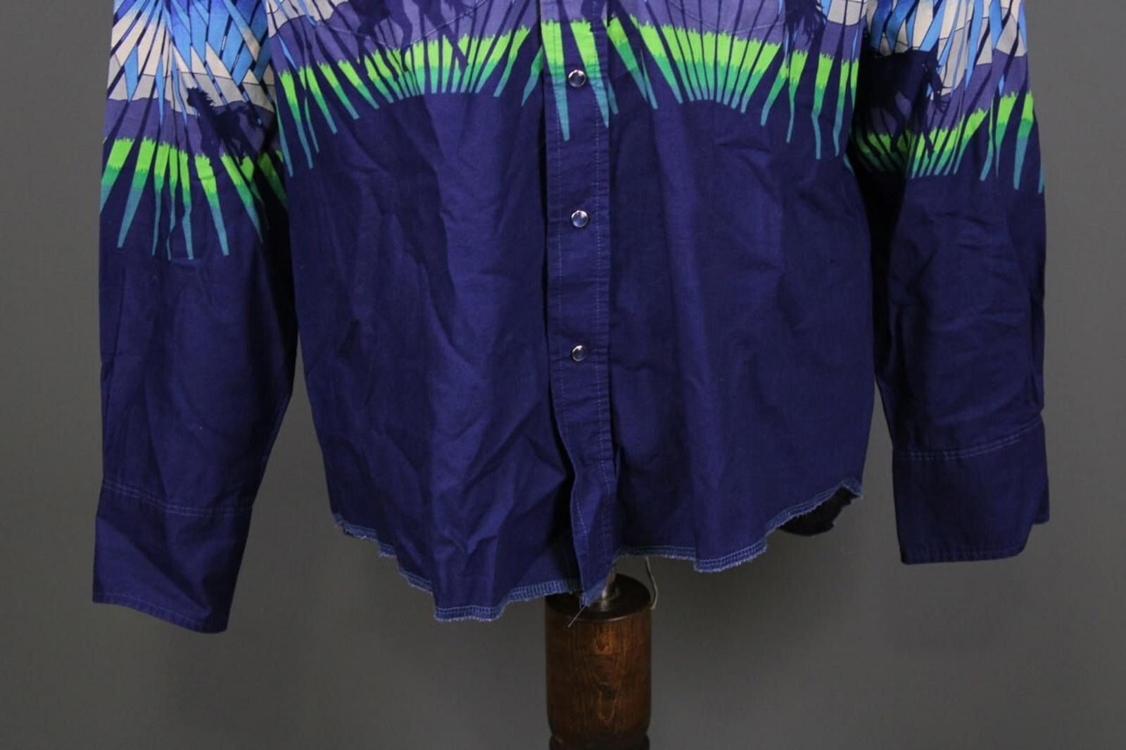 Wrangler Vintage Wrangler Blue Vest Printed Pockets Shirt Size XL Size US XL / EU 56 / 4 - 4 Thumbnail