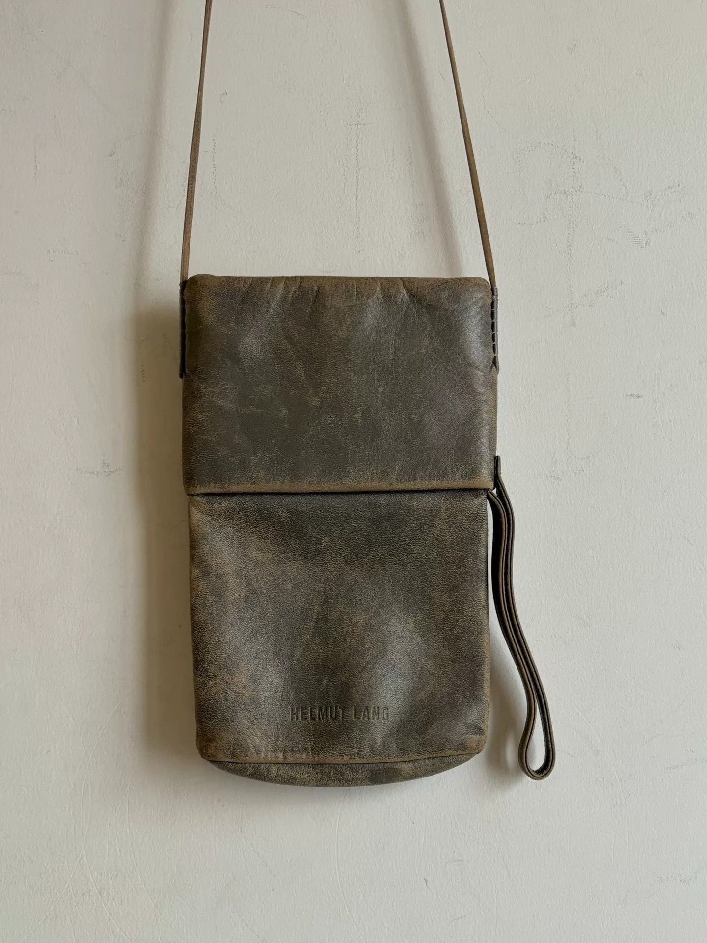 Helmut Lang helmut lang vintage distressed leather crossbody bag Size ONE SIZE - 1 Thumbnail