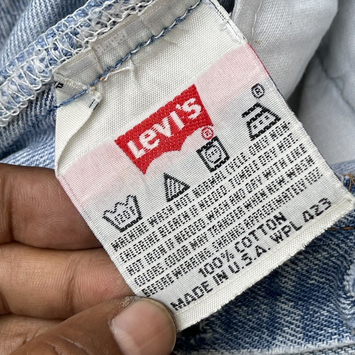 Levi's Vintage 90s Levi's 501XX USA - Thrashed Grunge Look Denim Size US 33 - 16 Thumbnail