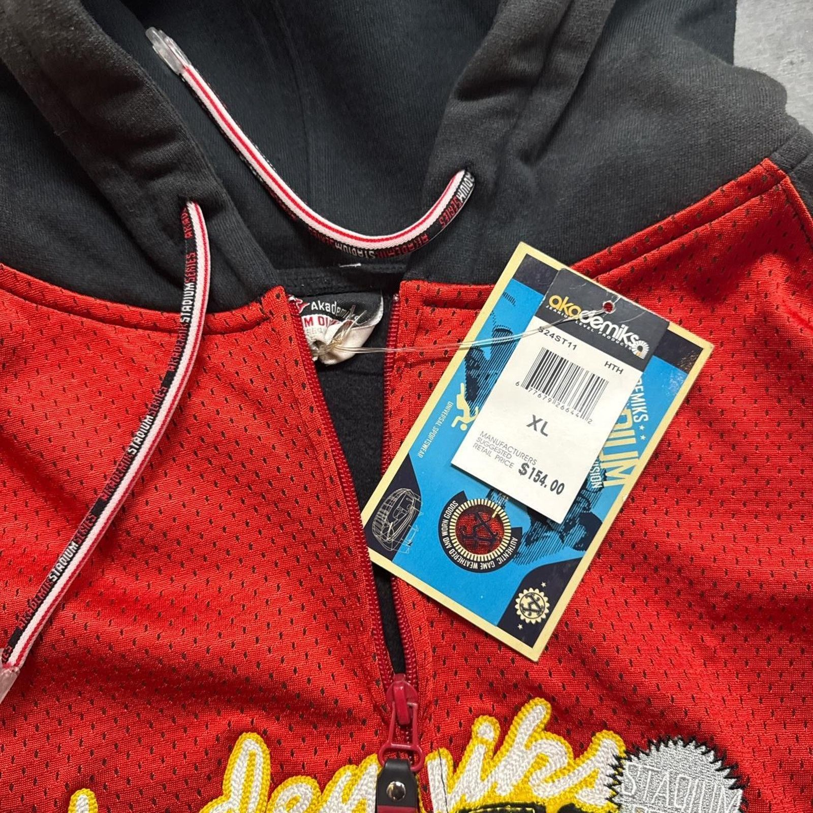 Vintage Vintage Y2K Akademiks Rap HipHop Streetwear DS Hoodie Size US XL / EU 56 / 4 - 3 Thumbnail