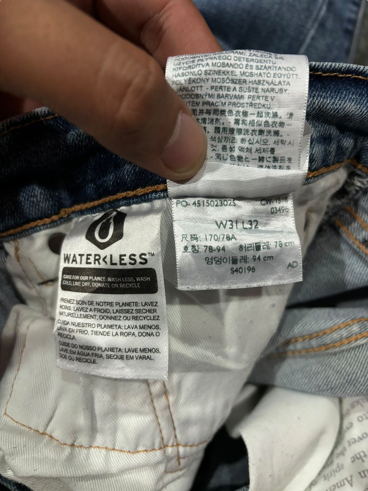 Levi's × Levi's Vintage Clothing × Vintage Y2k Levi’s Big E Lot 505 Faded Straight Cut Denim Jeans Size US 31 - 6 Thumbnail