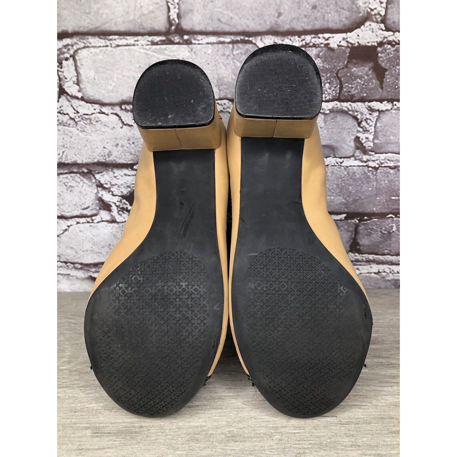 Tory Burch Tory Burch Tan Leather Black Patent Leather Block Heels Wome Size US 8.5 / IT 38.5 - 15 Thumbnail