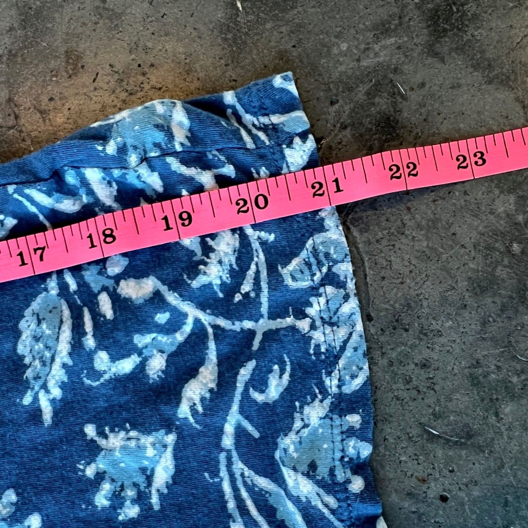 Vintage VINTAGE Y2K Lucky Band Blue Floral Short Sleeve Casual Women's Blouse Small Size S / US 4 / IT 40 - 4 Thumbnail