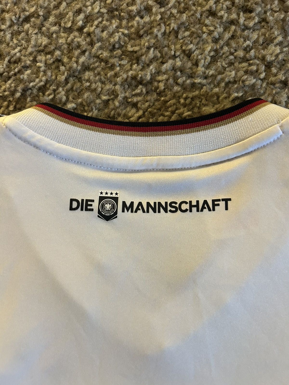 Adidas Germany 2016/2017 Home Jersey Size US S / EU 44-46 / 1 - 5 Thumbnail
