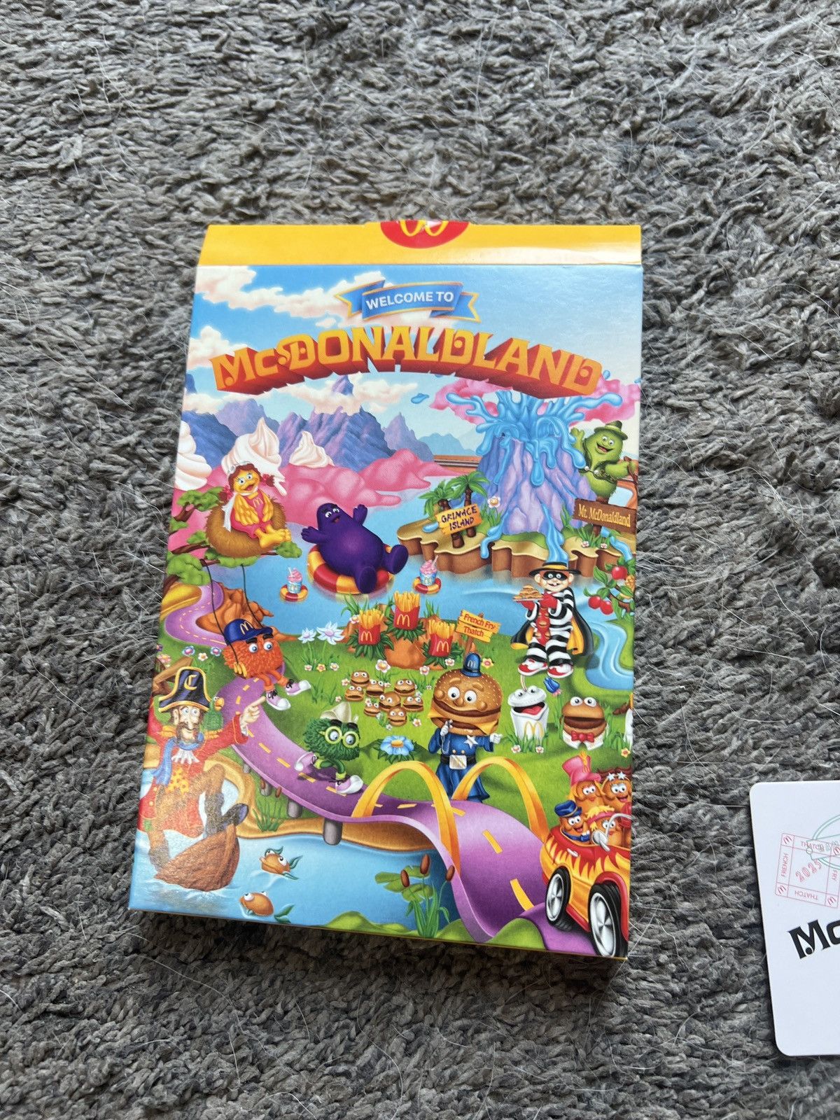 Hypebeast 2025 McDonald’s McDonaldland Hamburglar Tin Size ONE SIZE - 6 Thumbnail