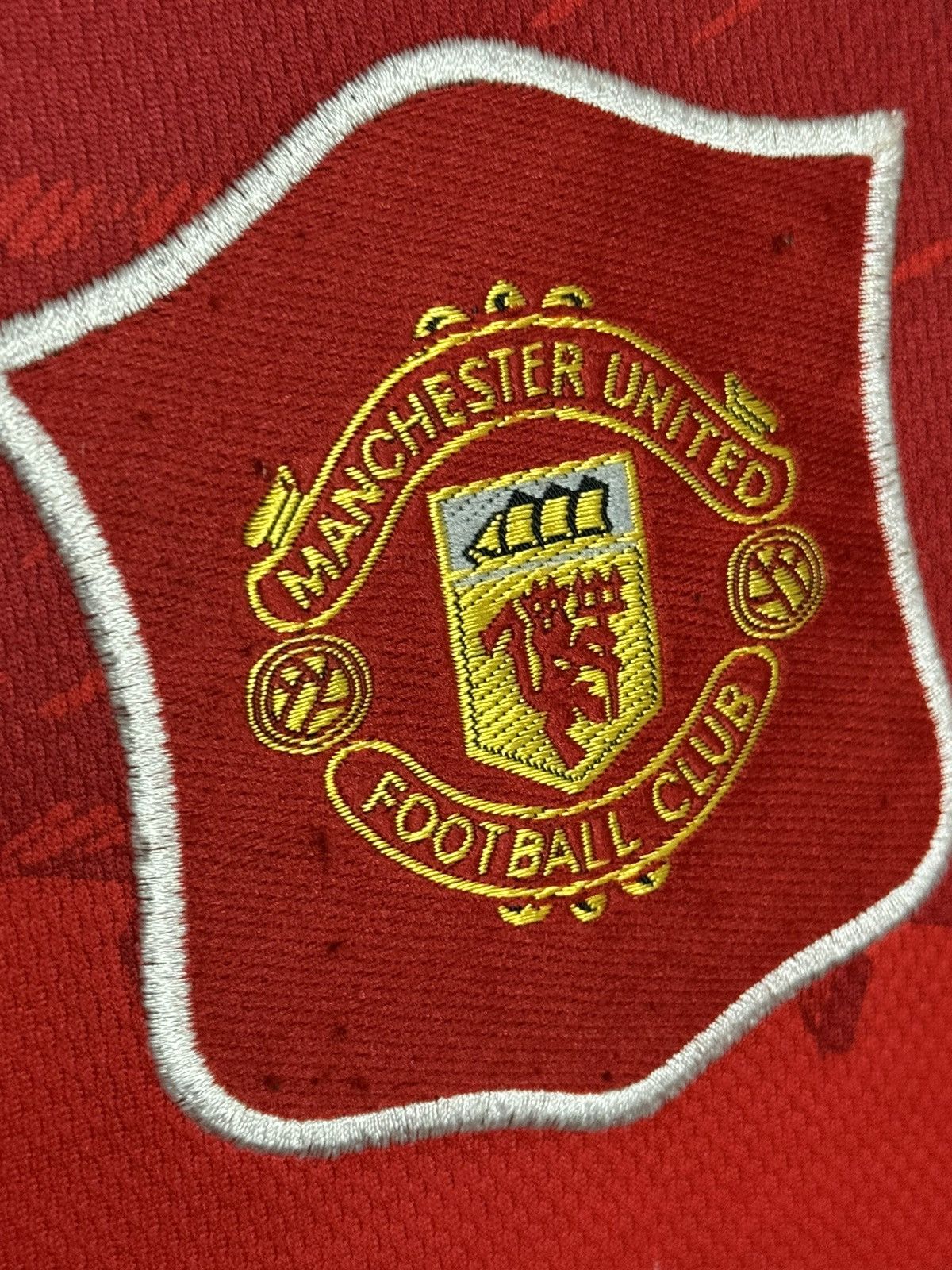 Umbro Manchester United 94/95 Home Football Jersey T-Shirt Size US XL / EU 56 / 4 - 6 Thumbnail