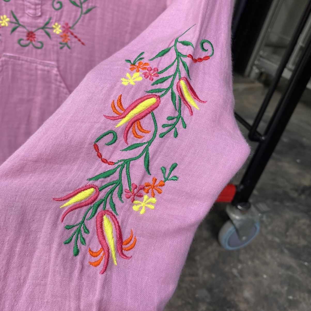 Hysteric Glamour HYSTERIC GLAMOUR Light Pink Floral Embroidered Tunic Size M / US 6-8 / IT 42-44 - 4 Thumbnail