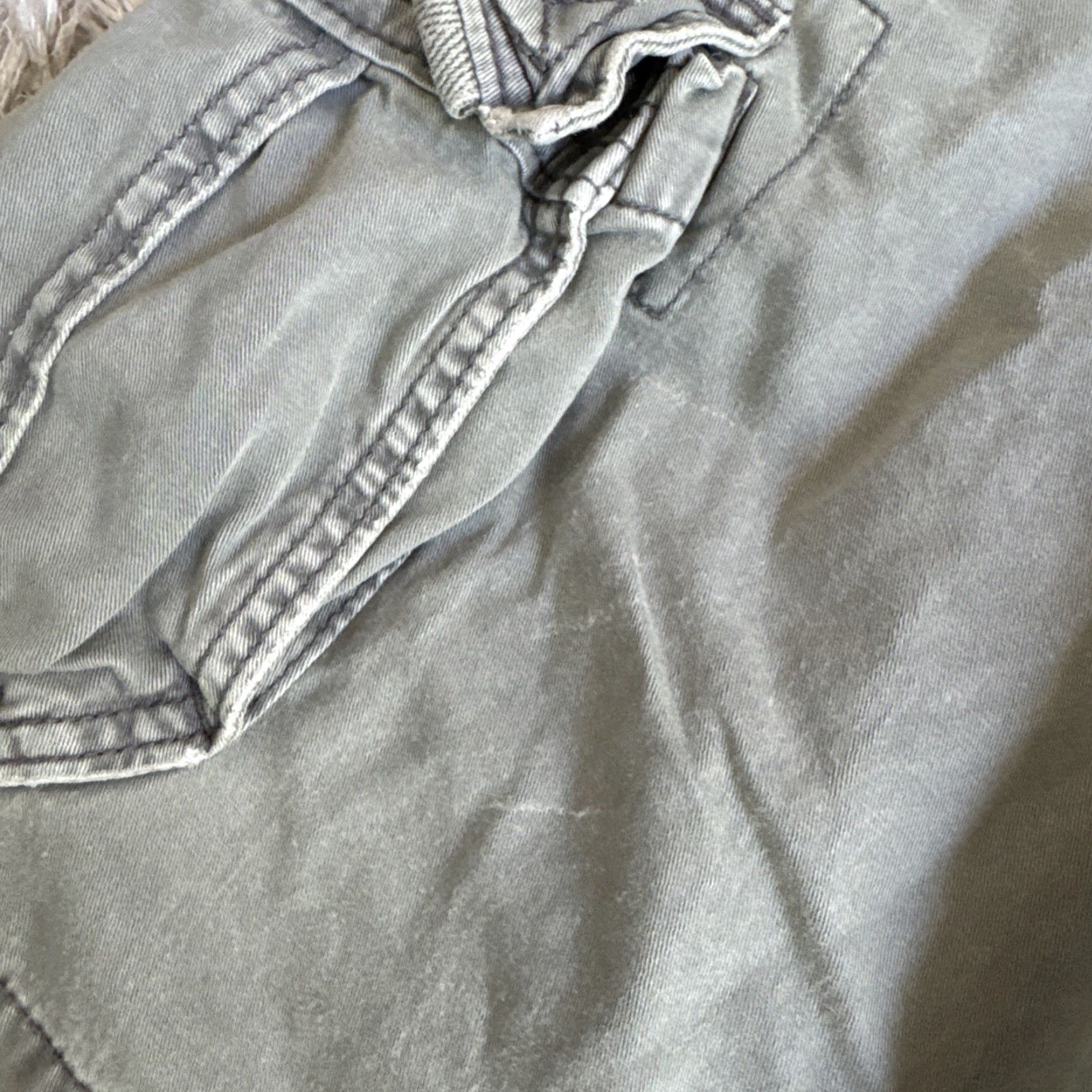 American Eagle Outfitters VINTAGE American Eagle Outfitters Cargo Shorts Men Sz 30 Green Hip Hop Cargo Pockets 00’s Size US 30 / EU 46 - 4 Thumbnail