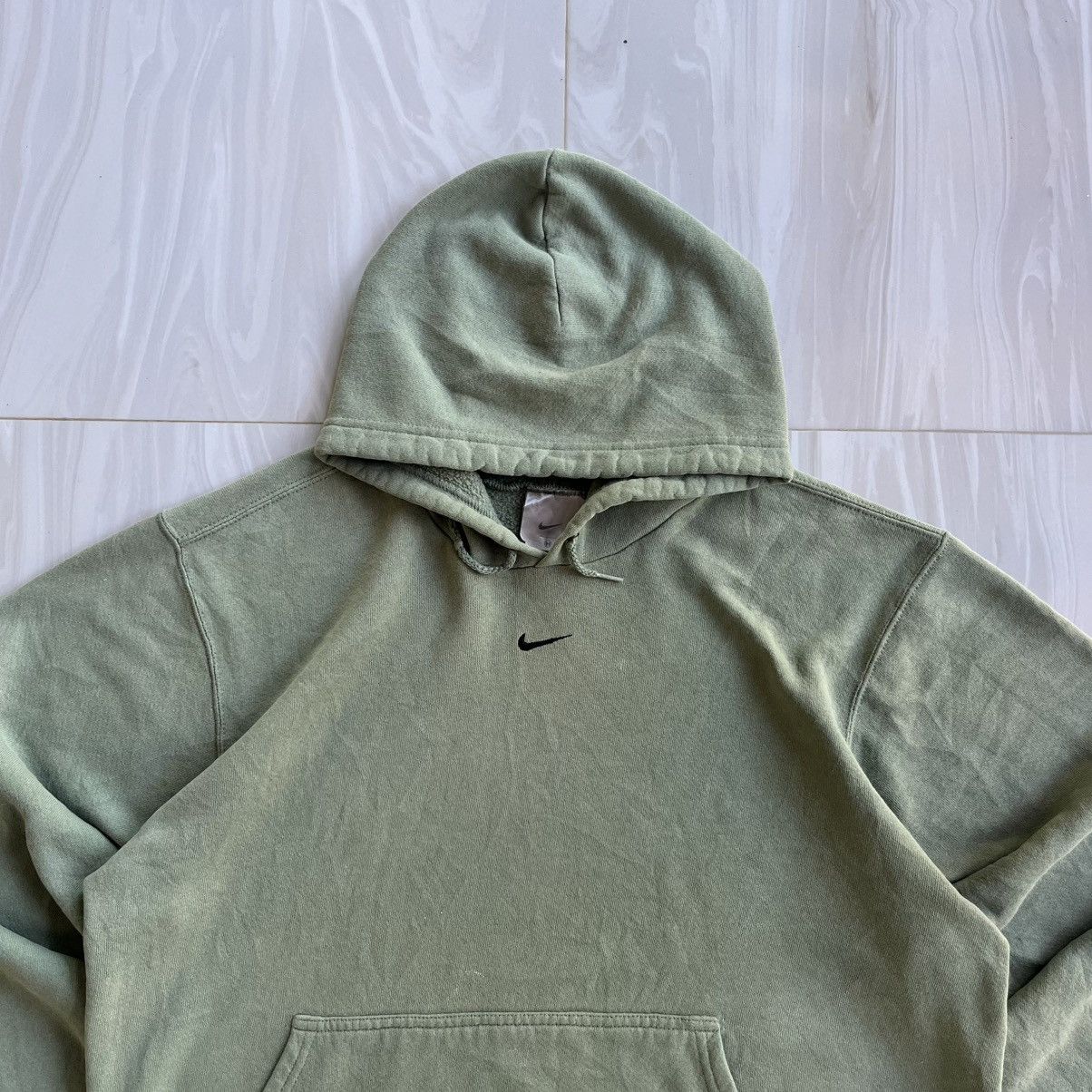 Nike Vintage Nike center swoosh🍏 Size US M / EU 48-50 / 2 - 6 Thumbnail