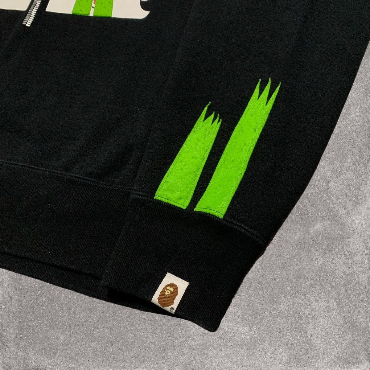 Bape Bape Large Panda Zip Black Sweatshirt Crewneck A Bathing Ape Size US L / EU 52-54 / 3 - 5 Thumbnail