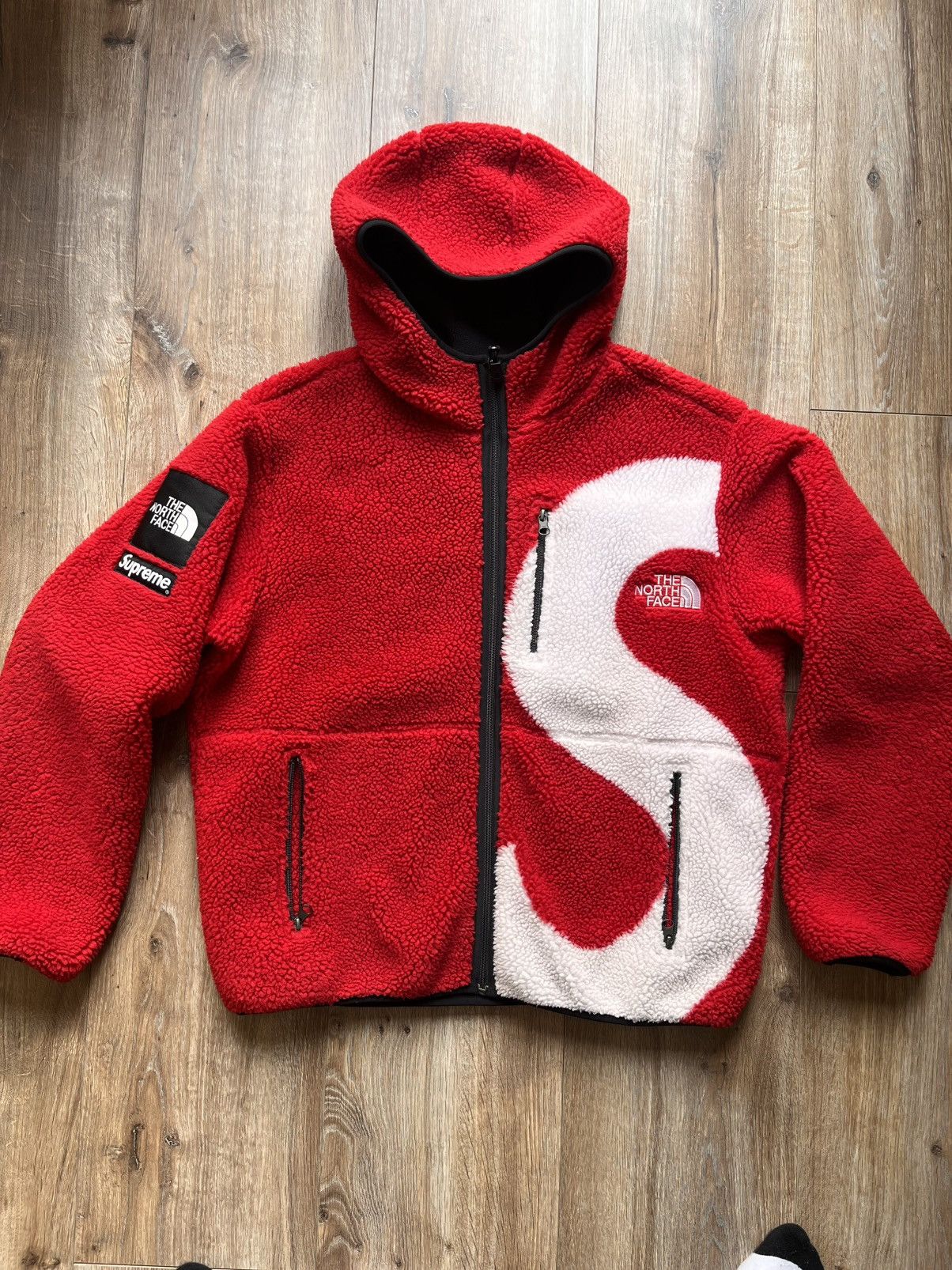 Supreme TNF S Logo Hooded Fleece Jacket Supreme シュプリーム 20AW NT62004I The North Face S Logo Hooded Fleece Jacke –  ブランド古着 LIFE