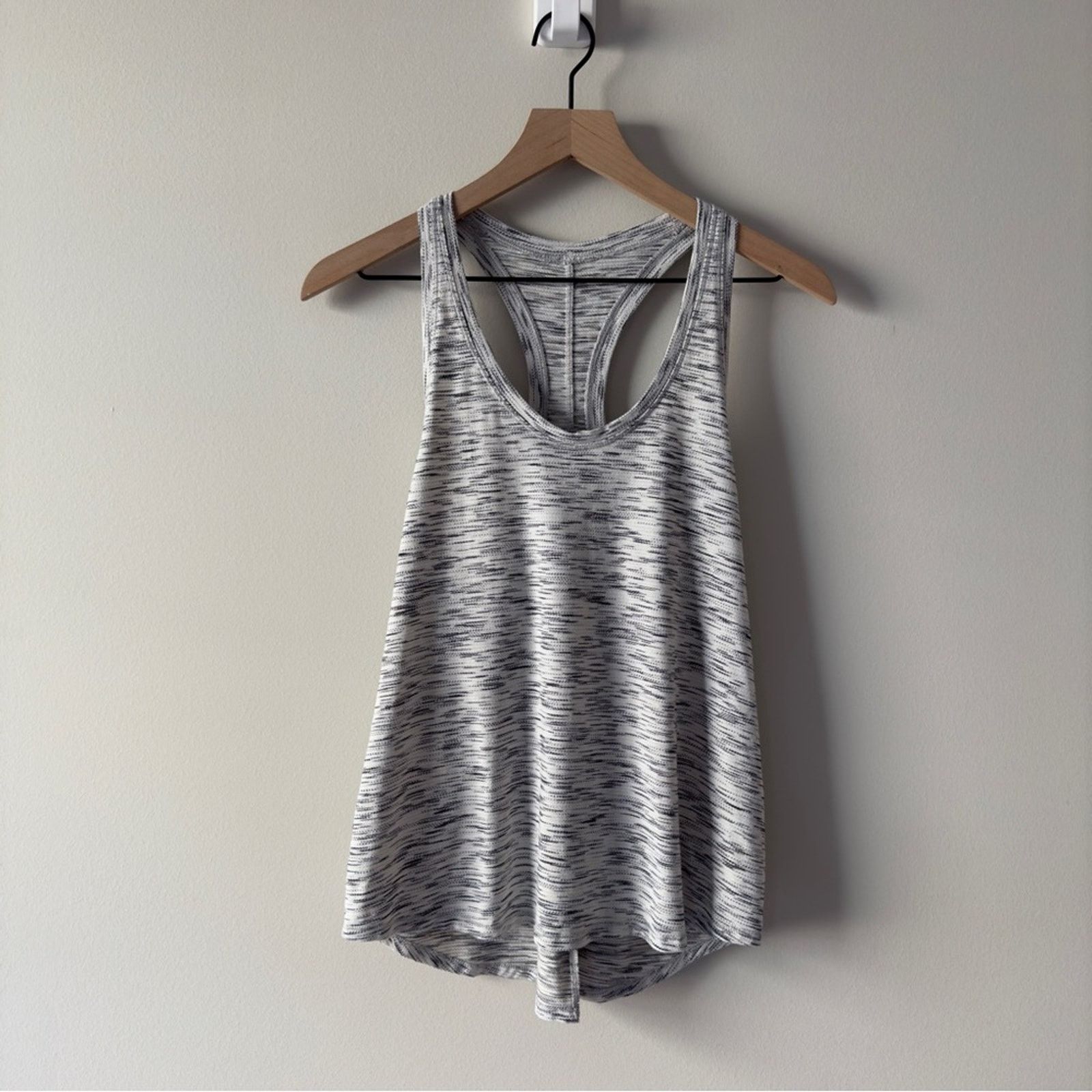Lululemon Lululemon Tie It Up Singlet in Tiger Space Dye Black White Size M / US 6-8 / IT 42-44 - 3 Thumbnail