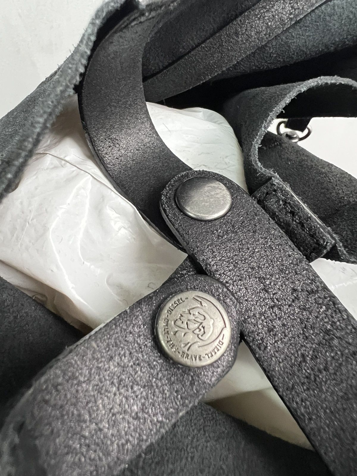 Diesel × Vintage Vintage Diesel Messenger Shoulders Bag Y2K Leather Big Logo Size ONE SIZE - 7 Thumbnail