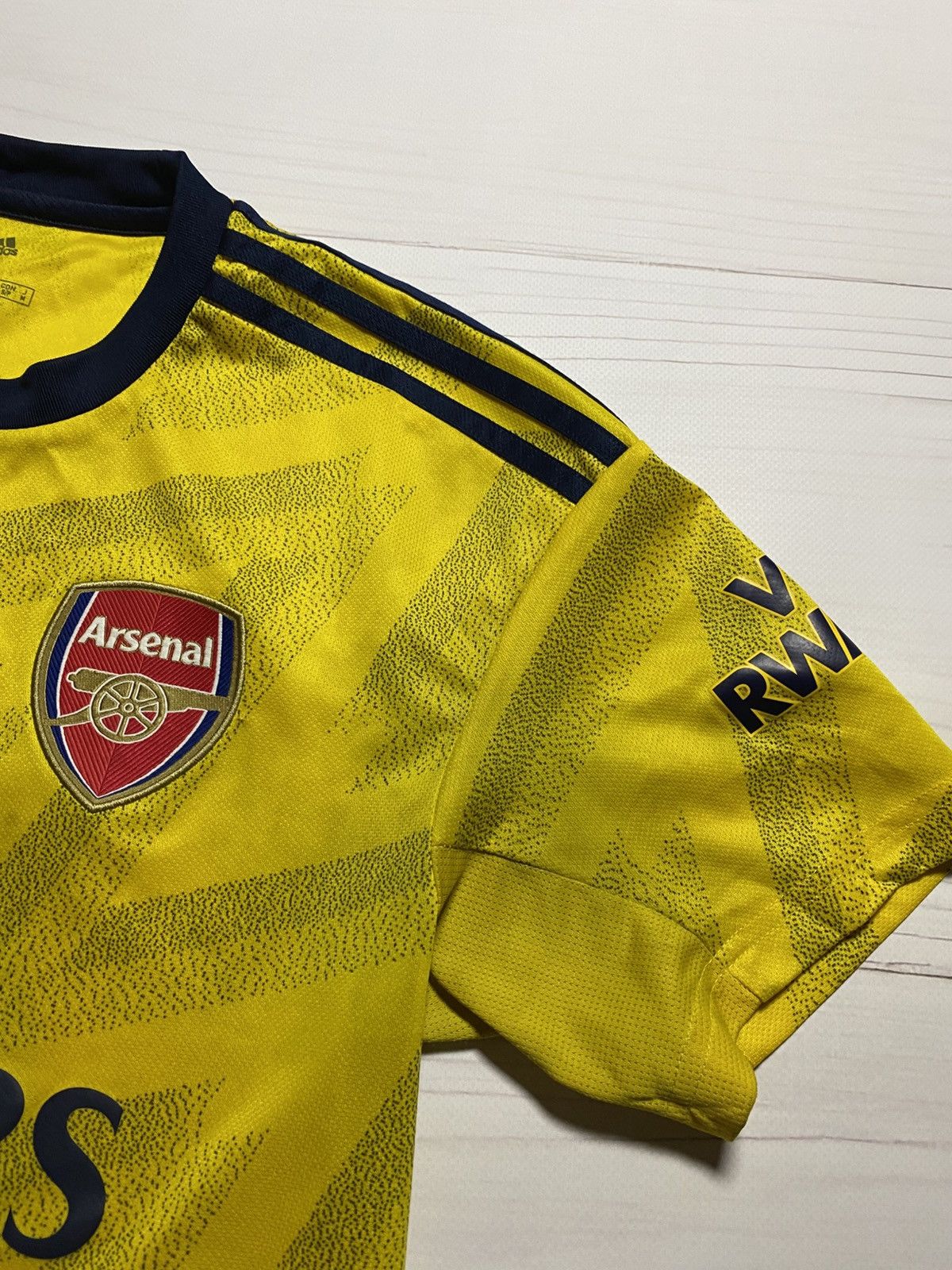 Adidas Adidas Arsenal 2019/20 away soccer football worn jersey Size US S / EU 44-46 / 1 - 12 Thumbnail