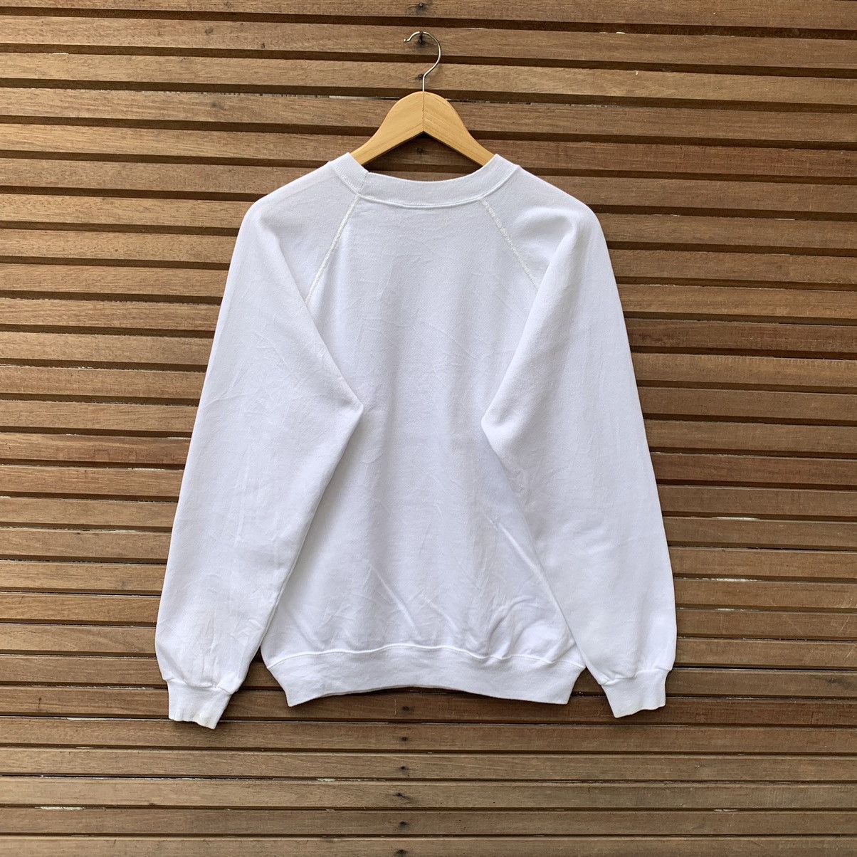 Hanes × Vintage Vintage 1980s Hanes Sacred Heart University Crewneck Size L / US 10 / IT 46 - 2 Thumbnail