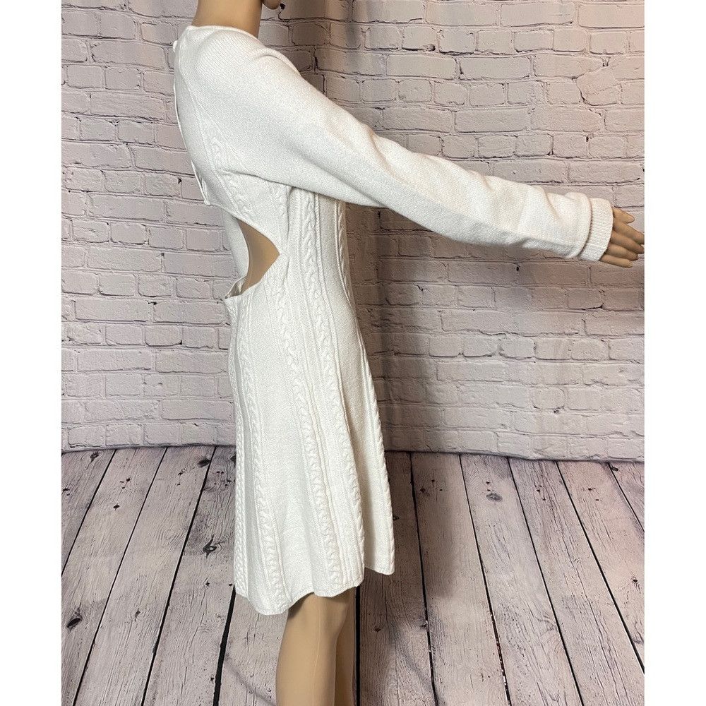 Free People New Free People Small World Sweater White Mini Dress Size L Size L / US 10 / IT 46 - 5 Thumbnail