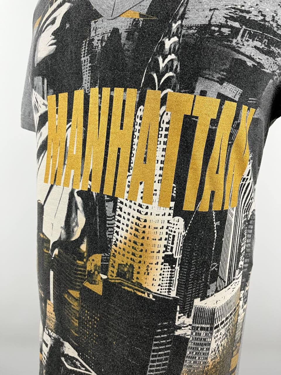 Dolce & Gabbana Dolce & Gabbana Manhattan Statue of Liberty T-Shirt V-Neck Size US L / EU 52-54 / 3 - 4 Thumbnail