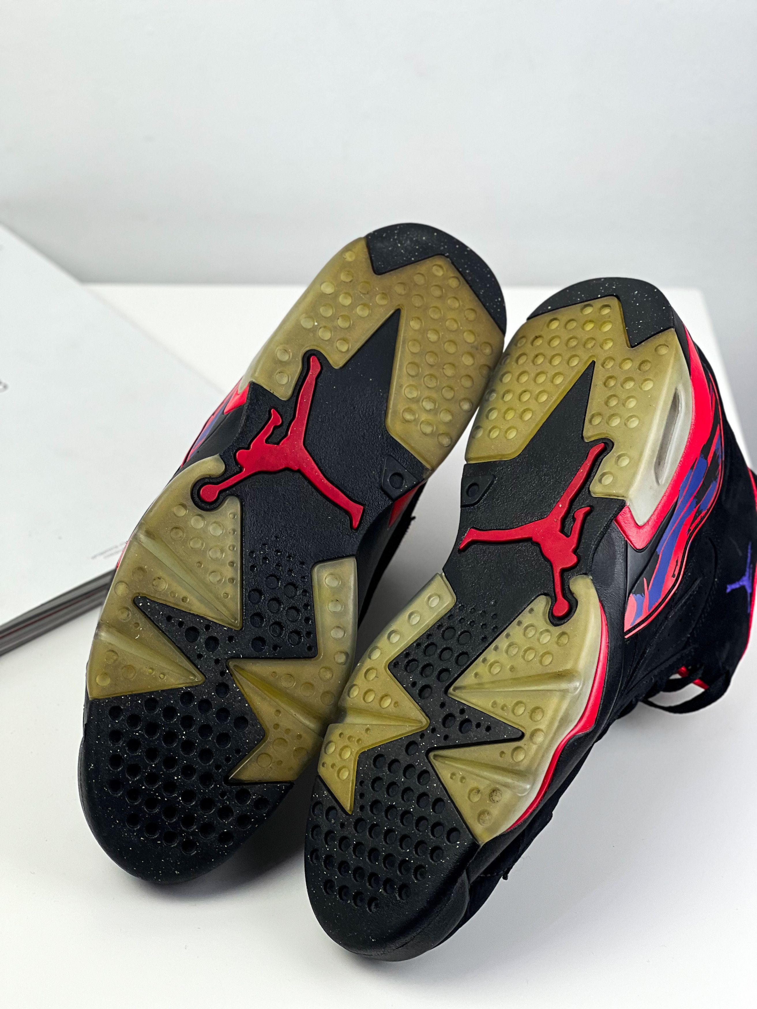 Jordan Brand Air Jordan Jumpman Mvp Shoes Black Size US 12 / EU 45 - 9 Thumbnail