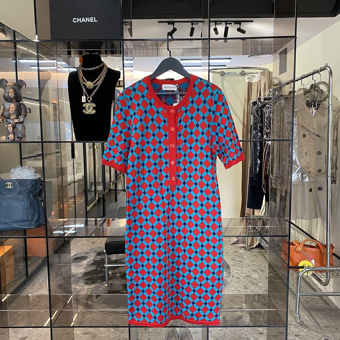 Saint Laurent Paris Saint Laurent Geometric Knit Button Up Dress M Size M / US 6-8 / IT 42-44 - 1 Thumbnail