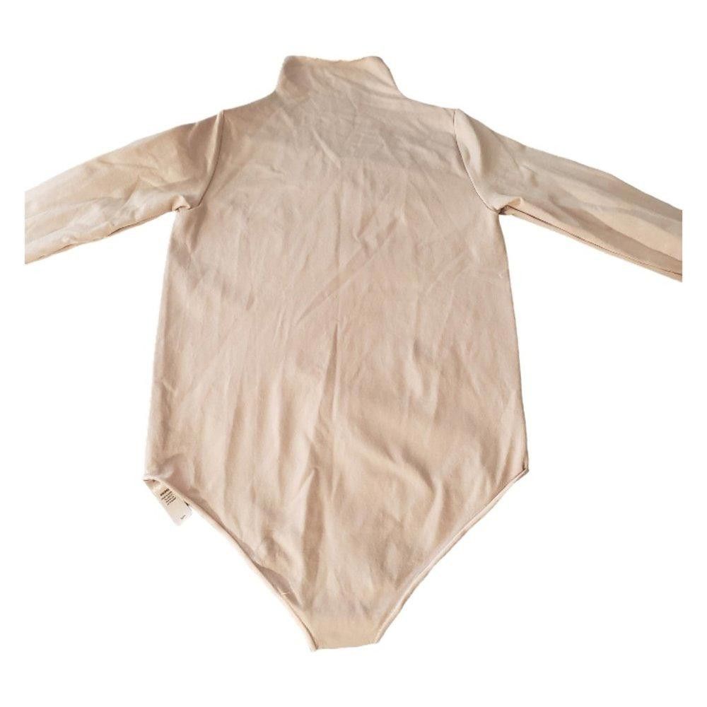 Designer CT8757 Skims NWOT Essential Mock Neck Brief Bodysuit Clay Size XS / US 0-2 / IT 36-38 - 1 Thumbnail