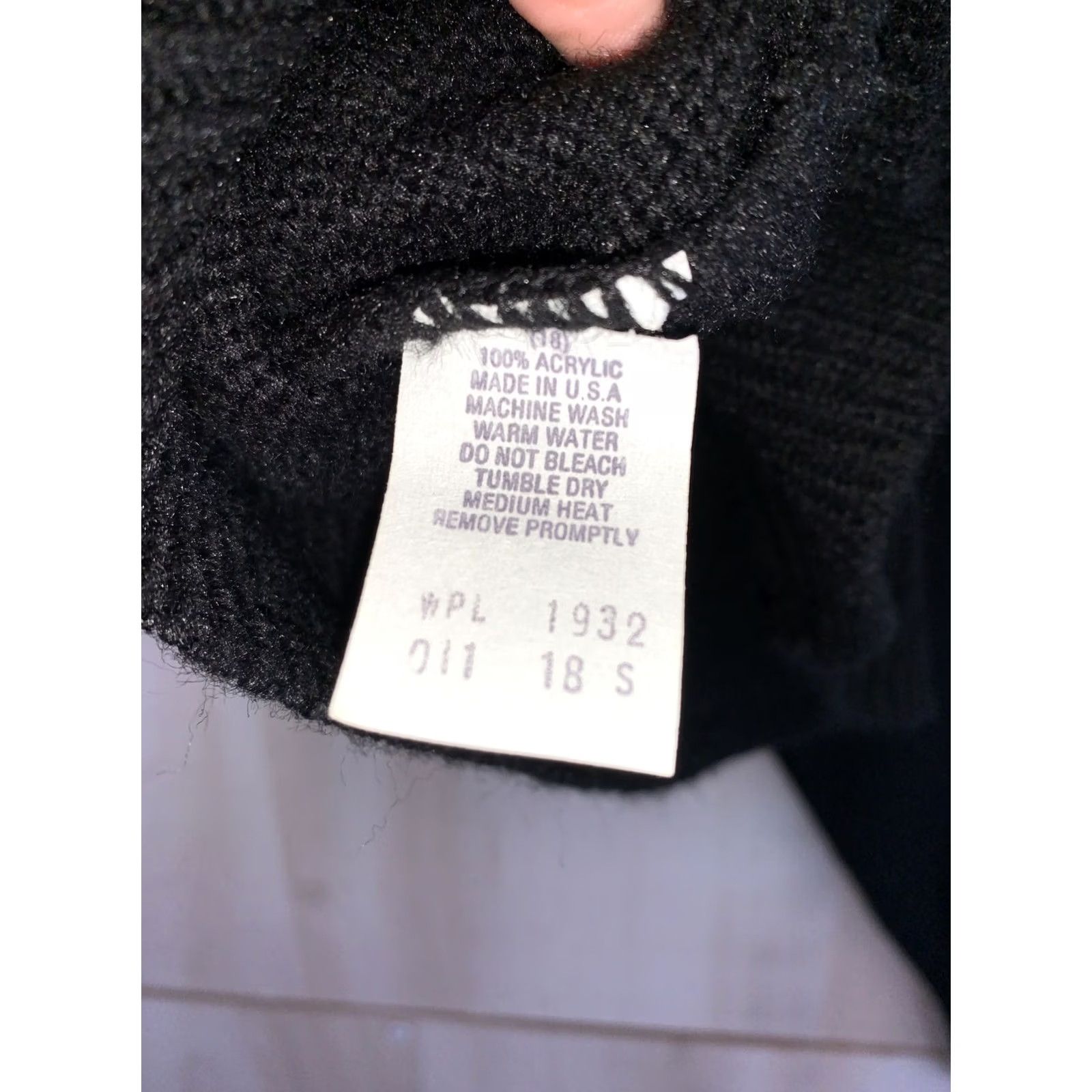 Vintage Vintage Picket & Post Black Knit Rose Embroidered Sweater Petites S Size S / US 4 / IT 40 - 6 Thumbnail