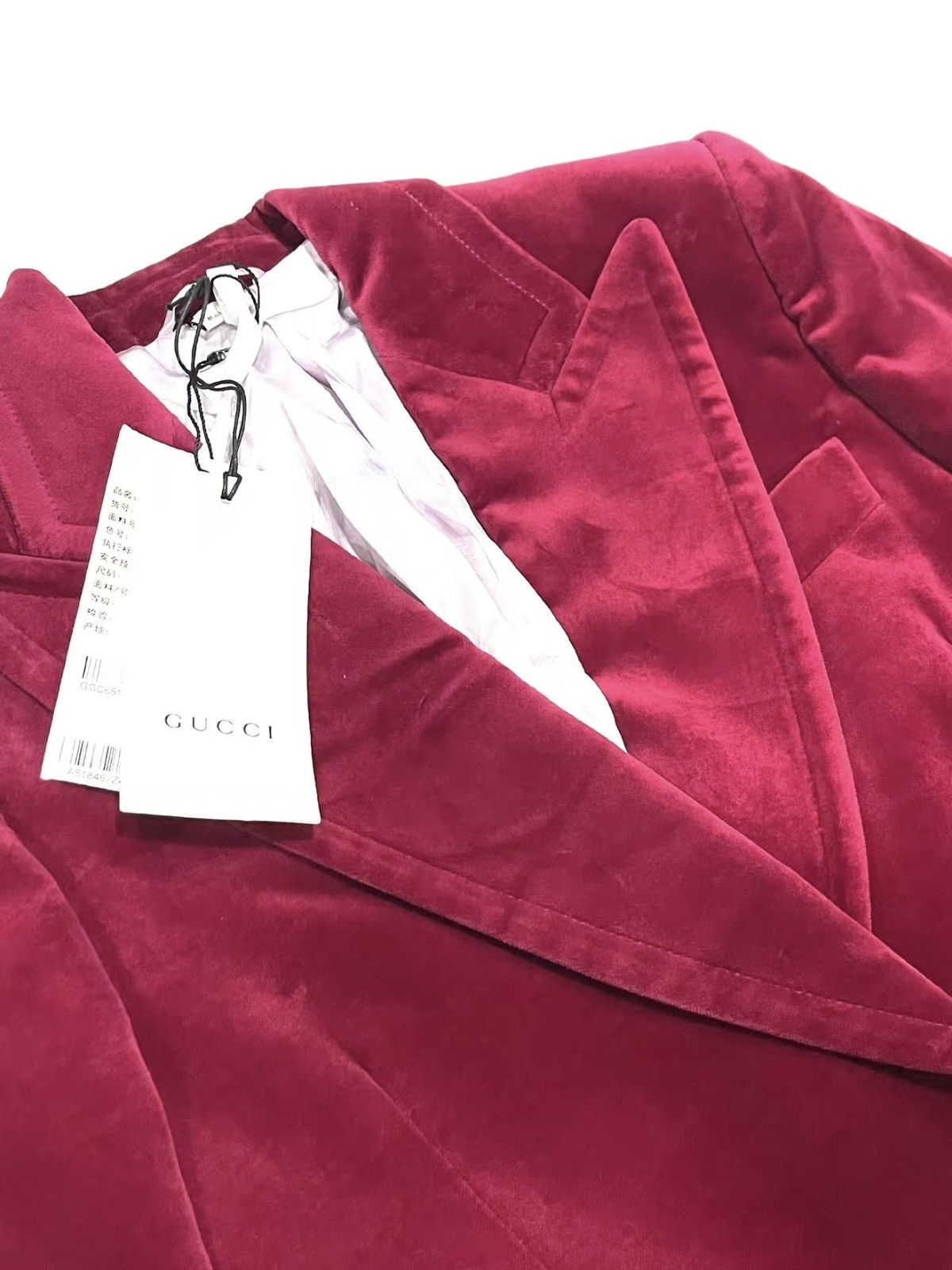Gucci Runway red velvet jacket Size 38R - 3 Thumbnail