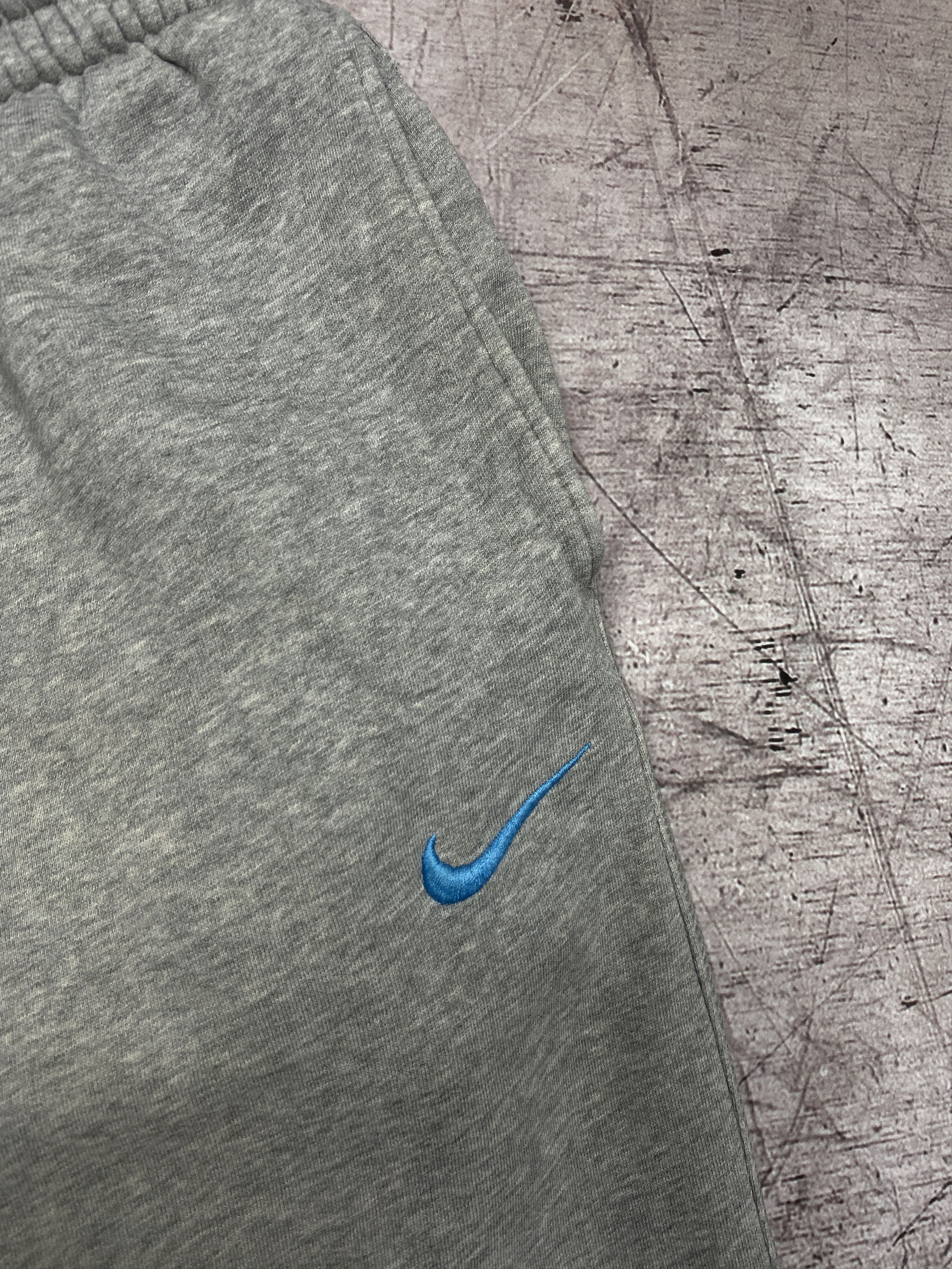 Nike × Vintage Nike Vintage Mens Baggy Sweatpants Cotton Track Pants Size US 36 / EU 52 - 3 Thumbnail