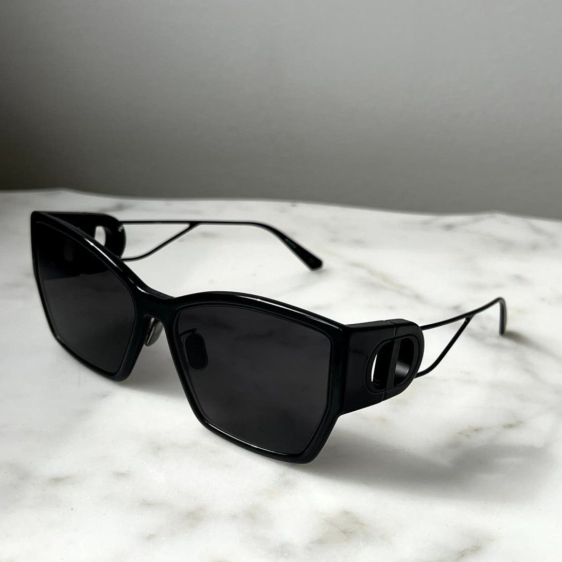 image of New Dior 30Montaigne S2U Black Gold Cat Eye Sunglasses, Women's