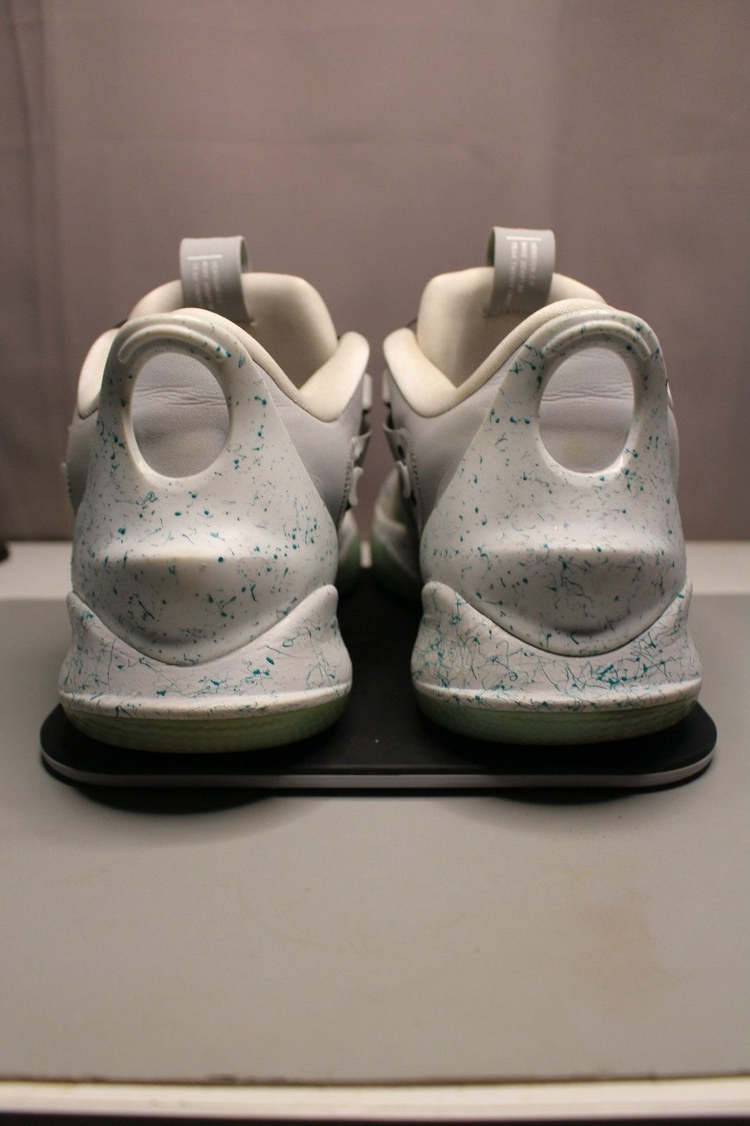 Nike Nike Adapt BB 2.0 Mag (US Charger) Size US 12 / EU 45 - 6 Thumbnail