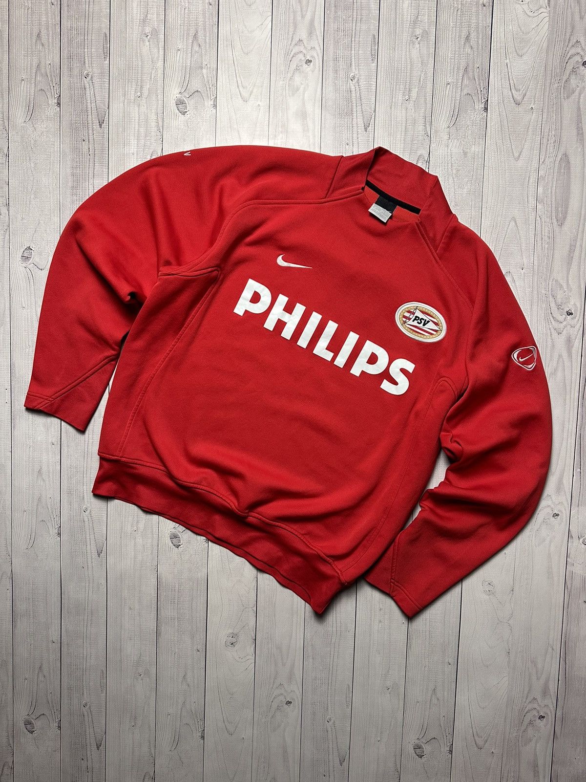 Nike × Vintage Vintage Nike PSV soccer sweatshirt red Philips logo size L Size US L / EU 52-54 / 3 - 1 Thumbnail
