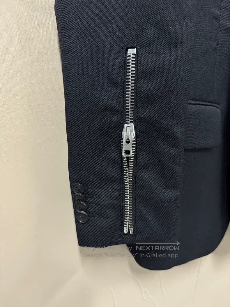 Givenchy Givenchy Size48 Zip-up suit jacket / size 48 Size US M / EU 48-50 / 2 - 2 Thumbnail