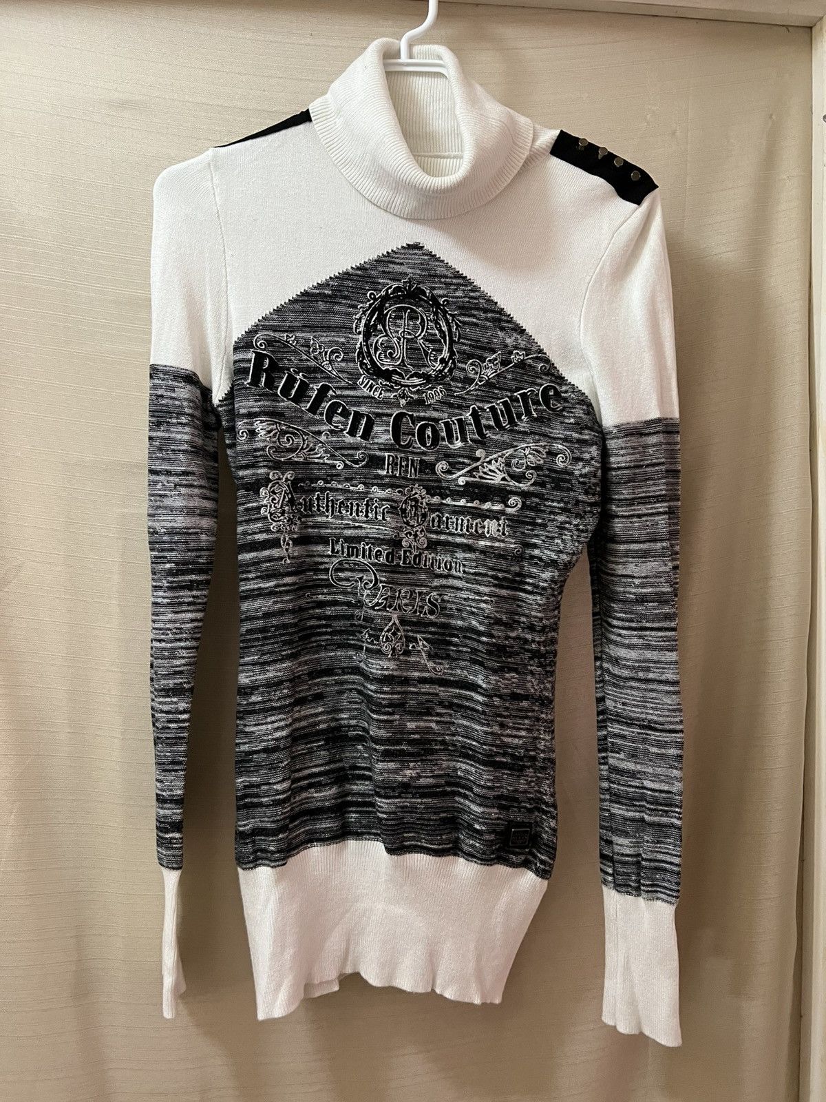 Other Rüfen womens studded sweater size small Size S / US 4 / IT 40 - 1 Thumbnail